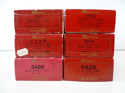 Lot 224 - A group of HO Gauge RIVAROSSI European Outline...