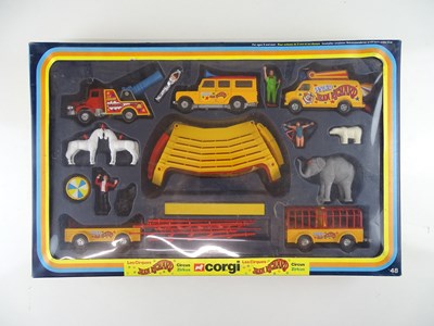Lot 82 - A CORGI Gift Set No. 48 'Pinder' Circus Set -...
