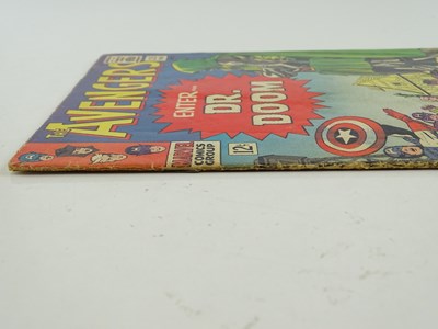 Lot 7 - AVENGERS# 25 (1966 - MARVEL) - Fantastic Four...