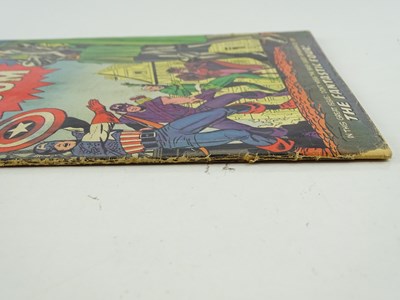 Lot 7 - AVENGERS# 25 (1966 - MARVEL) - Fantastic Four...