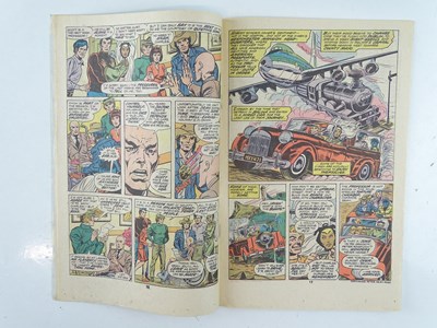 Lot 28 - X-MEN #101 (1976 - MARVEL - UK Price Variant) -...